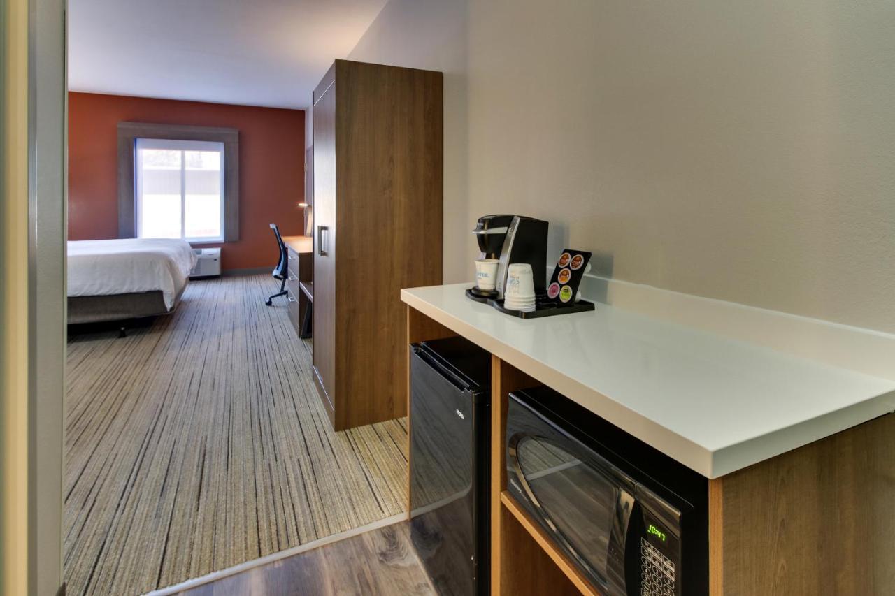 Holiday Inn Express Hotel & Suites Austell Powder Springs By Ihg Exterior photo