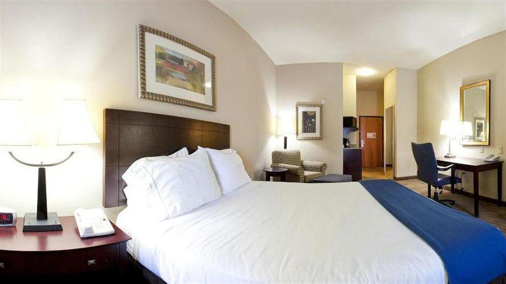 Holiday Inn Express Hotel & Suites Austell Powder Springs By Ihg Exterior photo