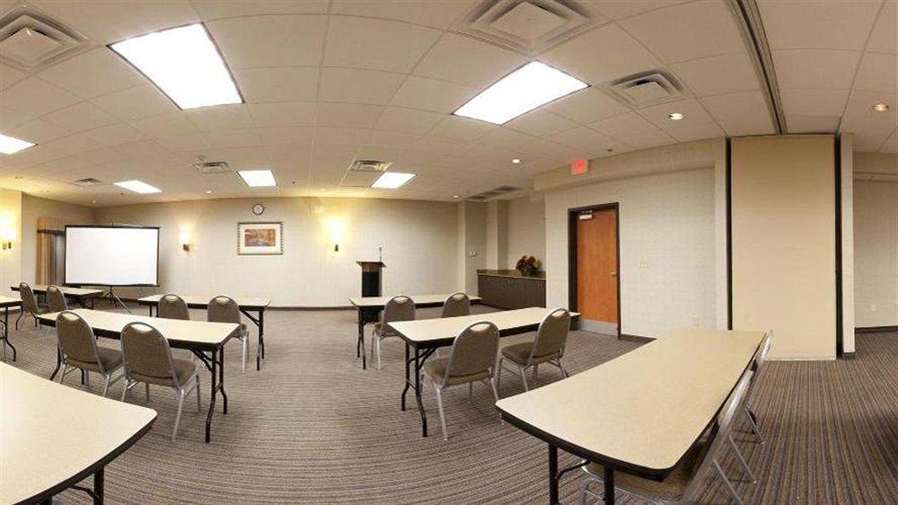 Holiday Inn Express Hotel & Suites Austell Powder Springs By Ihg Exterior photo