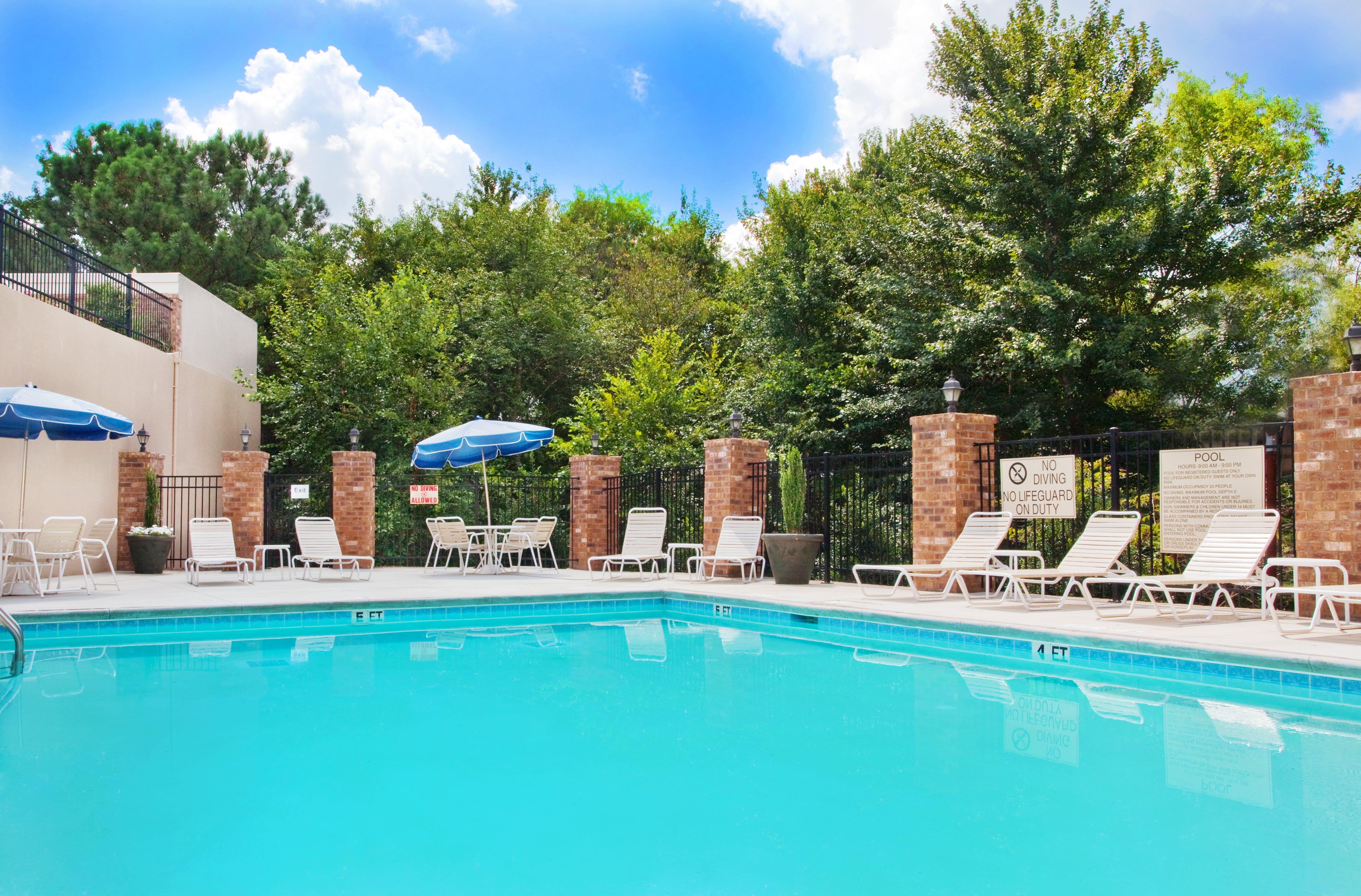 Holiday Inn Express Hotel & Suites Austell Powder Springs By Ihg Exterior photo